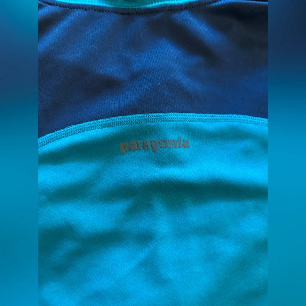 🚨🚨4/$20 Sale!🚨🚨Patagonia Active Zip Front Shirt Size Small - Picture 4 of 6